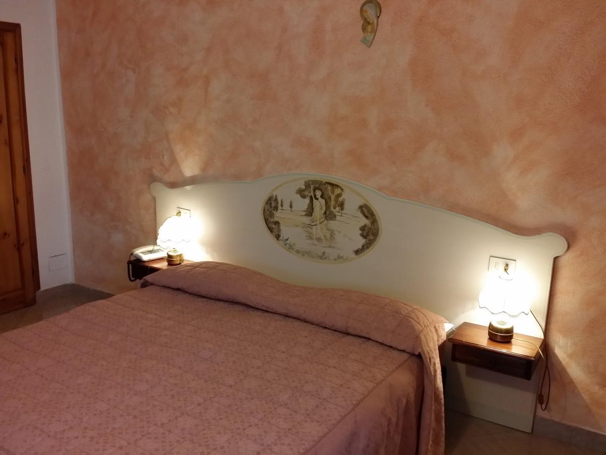 Albergo Diana سيريتو لاغي الغرفة الصورة