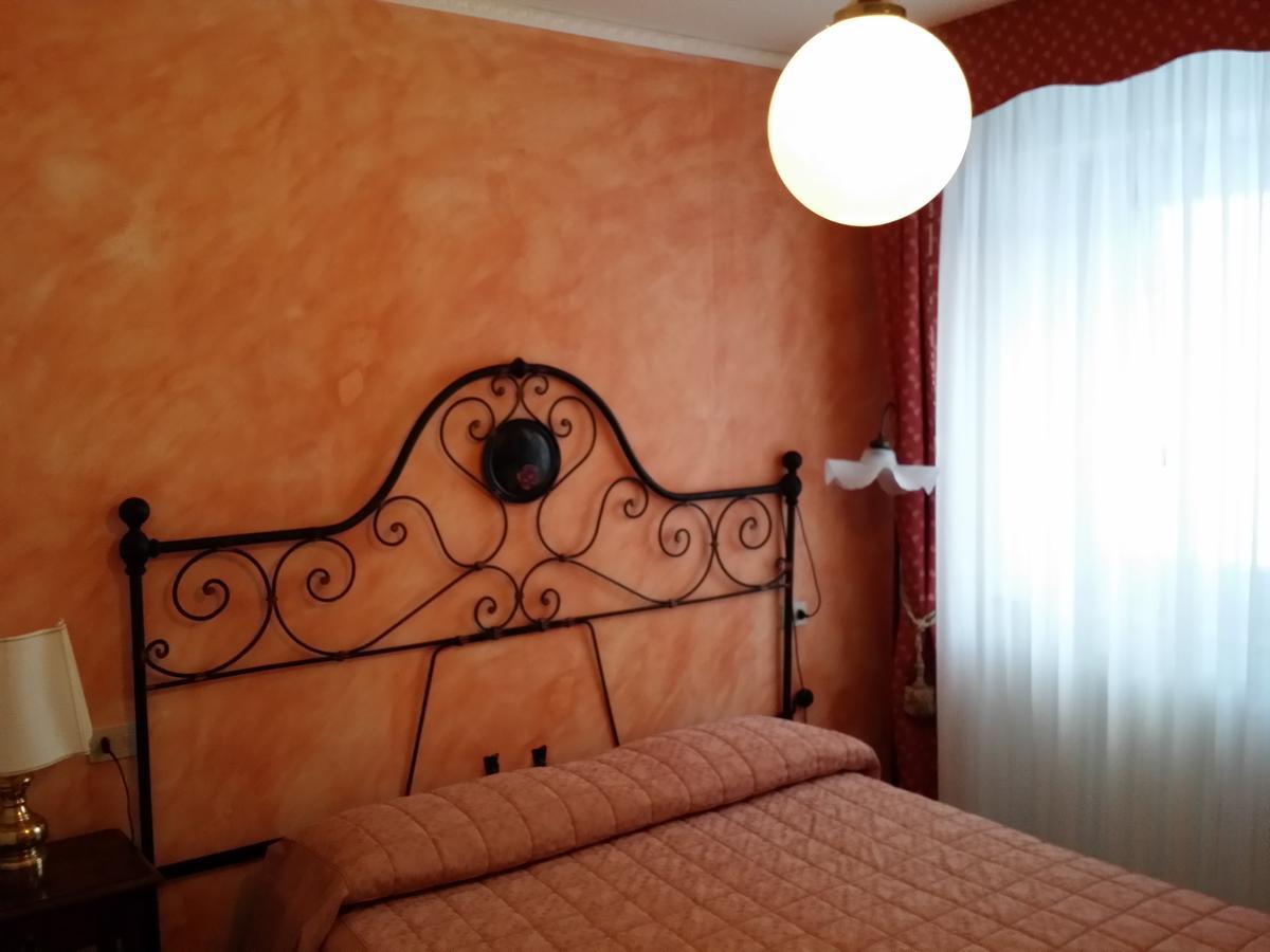 Albergo Diana سيريتو لاغي الغرفة الصورة